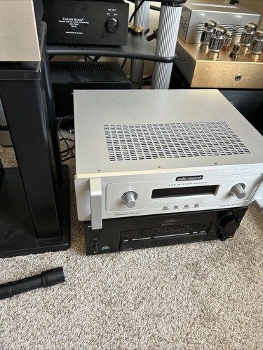 Audio Research DSi200 Stereo Integrated Amplifier; DSi-200 - Picture 2 of 9
