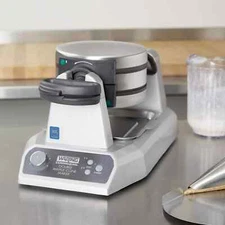 Waring Double Waffle Cone Maker - 120V WWCM200