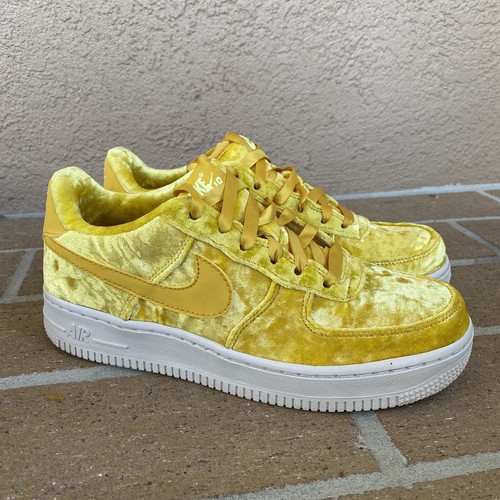 Nike Air Force 1 LV8 GS Mineral Gold 