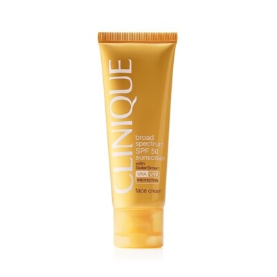 Clinique Broad Spectrum SPF30 Sunscreen w/Solar Smart Oil Free Face Cream 1.7oz