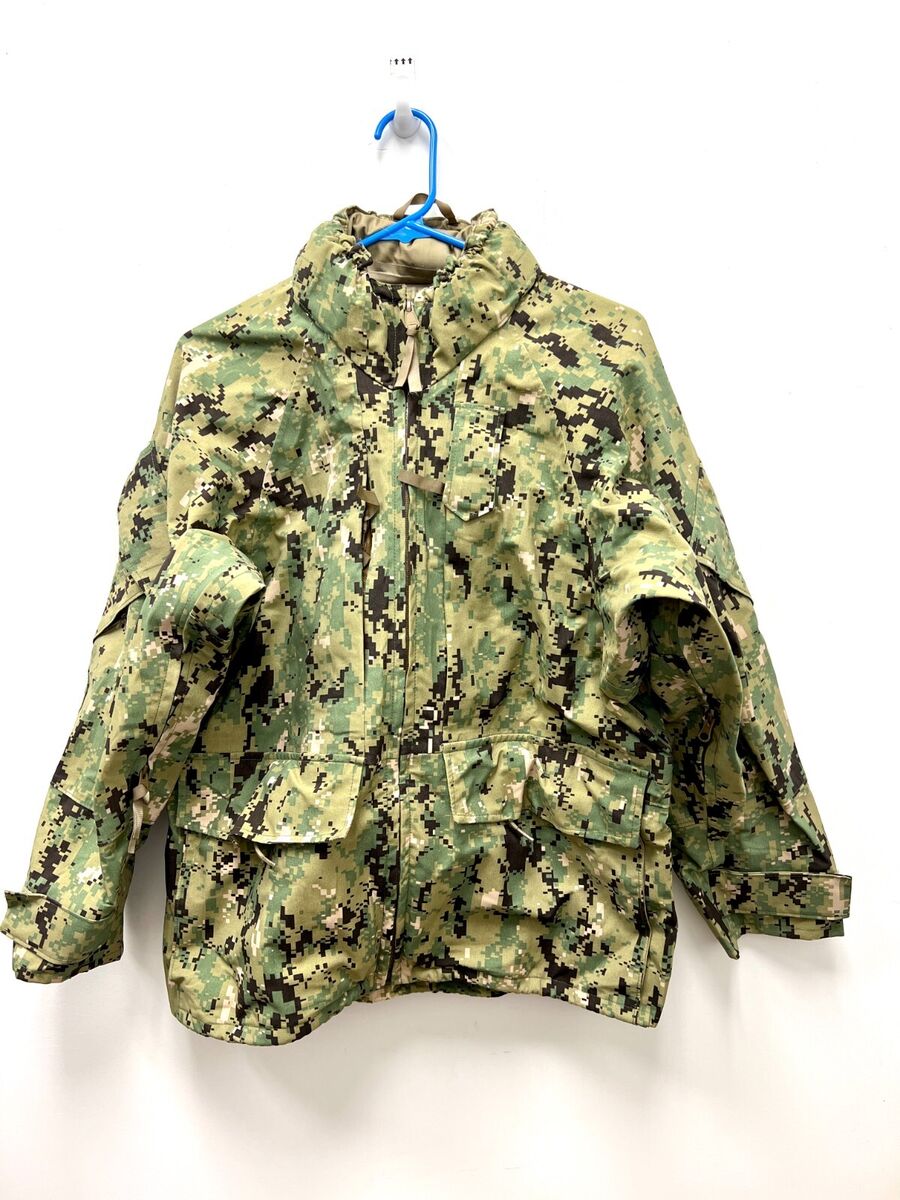 Genuine Us Navy Apec Aor2 Type III Cold Weather Gore Tex Genuine Us Navy Apec Aor2 Type III Cold Weather Gore Tex