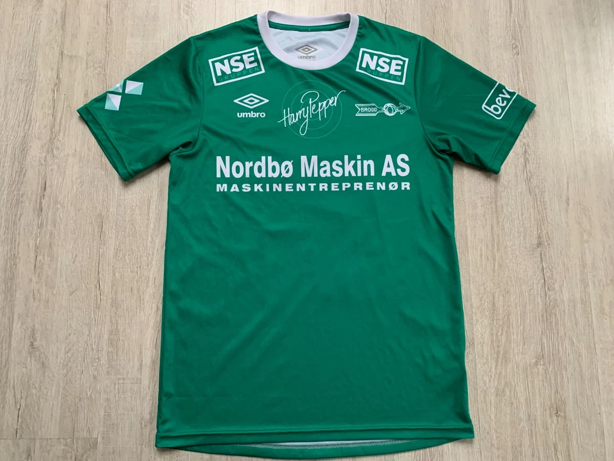 Maillot De Football FK JERV Norvège 2023 Away - Umbro, Taille L, Neuf