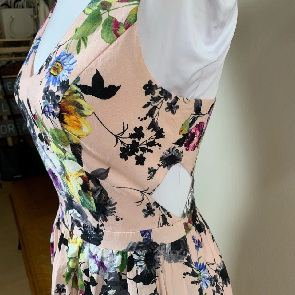 Modcloth Size S Pink Floral Sleeveless V-Neck Cut Out Dress Pockets Cotton - Image 4 of 4
