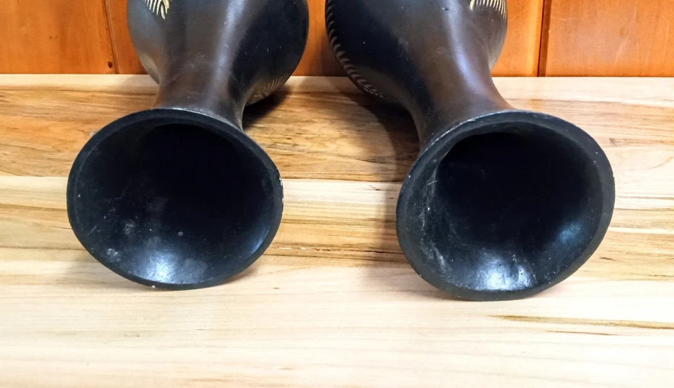 Juego de 2 jarrones de madera maciza tallados de 15" Foto 4 de 4