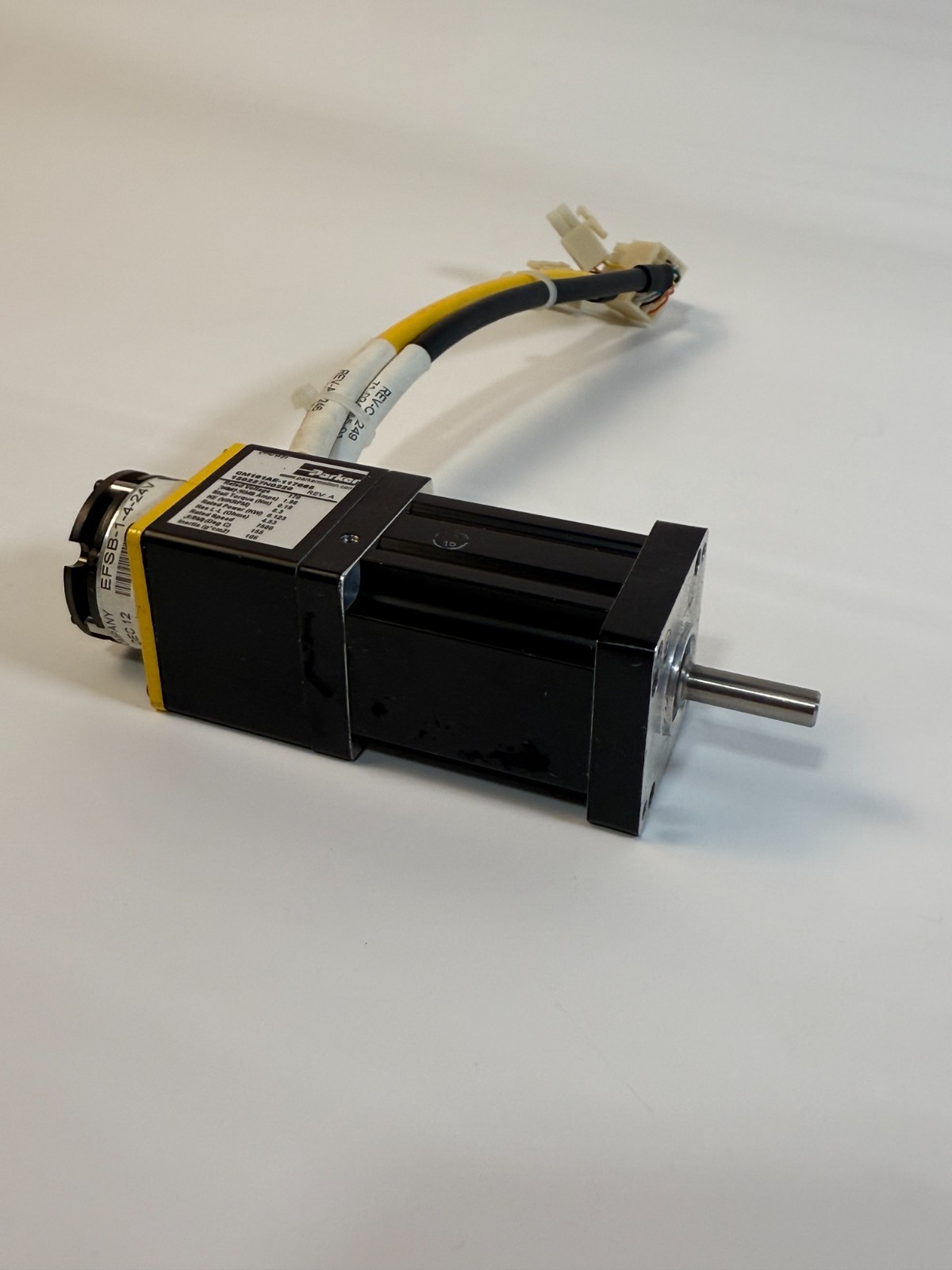 Parker CM161AE-117665 Servo Motor w/ Electroid EFSB-1-4-24V 24V Brake Assy