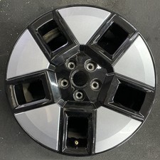 OEM Hyundai Black And Silver Santa Fe Rim 18" 2024-2025 Original Alloy 71095