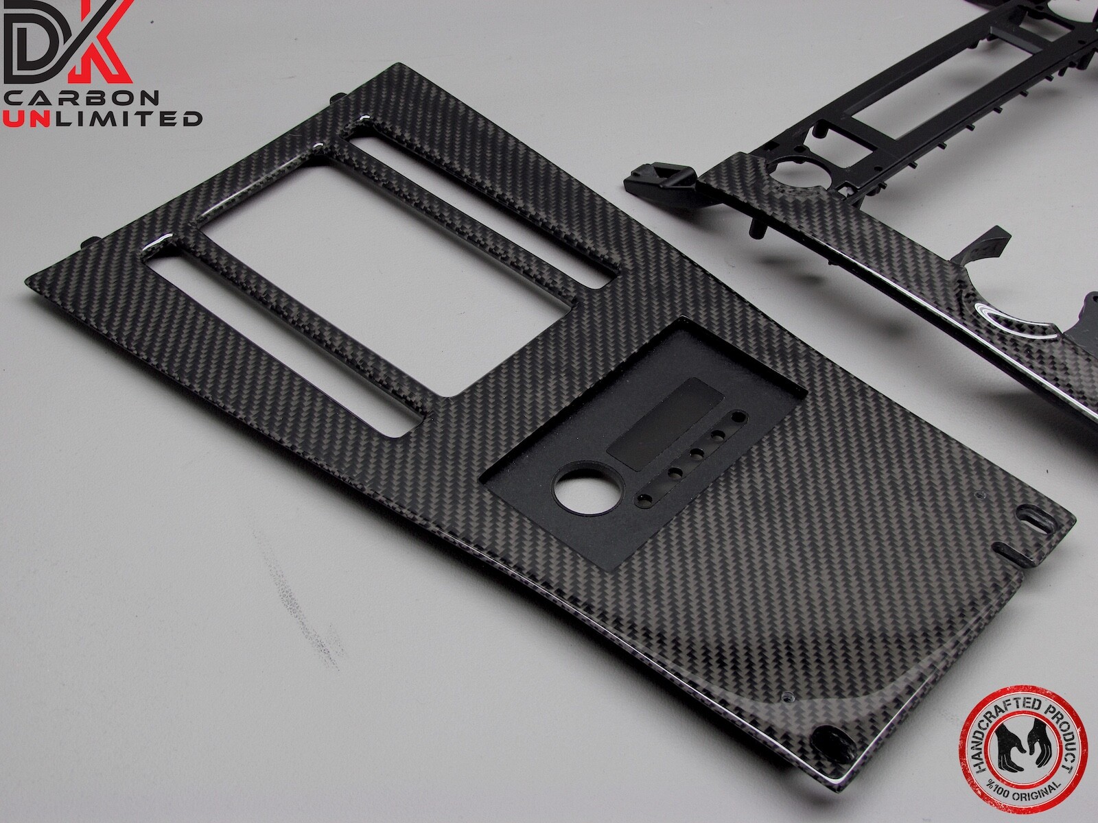 Aston Martin Pre Facelift DB9 Vantage Carbon Console Handbrake AC Surround Kit
