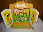 Vintage Strawberry Shortcake Wonderful World Cupboard And 9 Pvc Figures