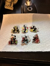 Disneyland Hidden Mickey Christmas Silhouette Complete PIn Set - 2008-6 PIns