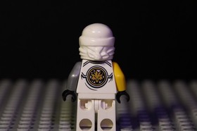 LEGO Ninjago Zane Minifig Tournament Robe & Battle Damage, NJO228 853544