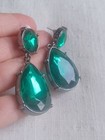 Emerald Green Sparkly Party Earrings Bold Faceted Drop Crystal Pierced — photo 3