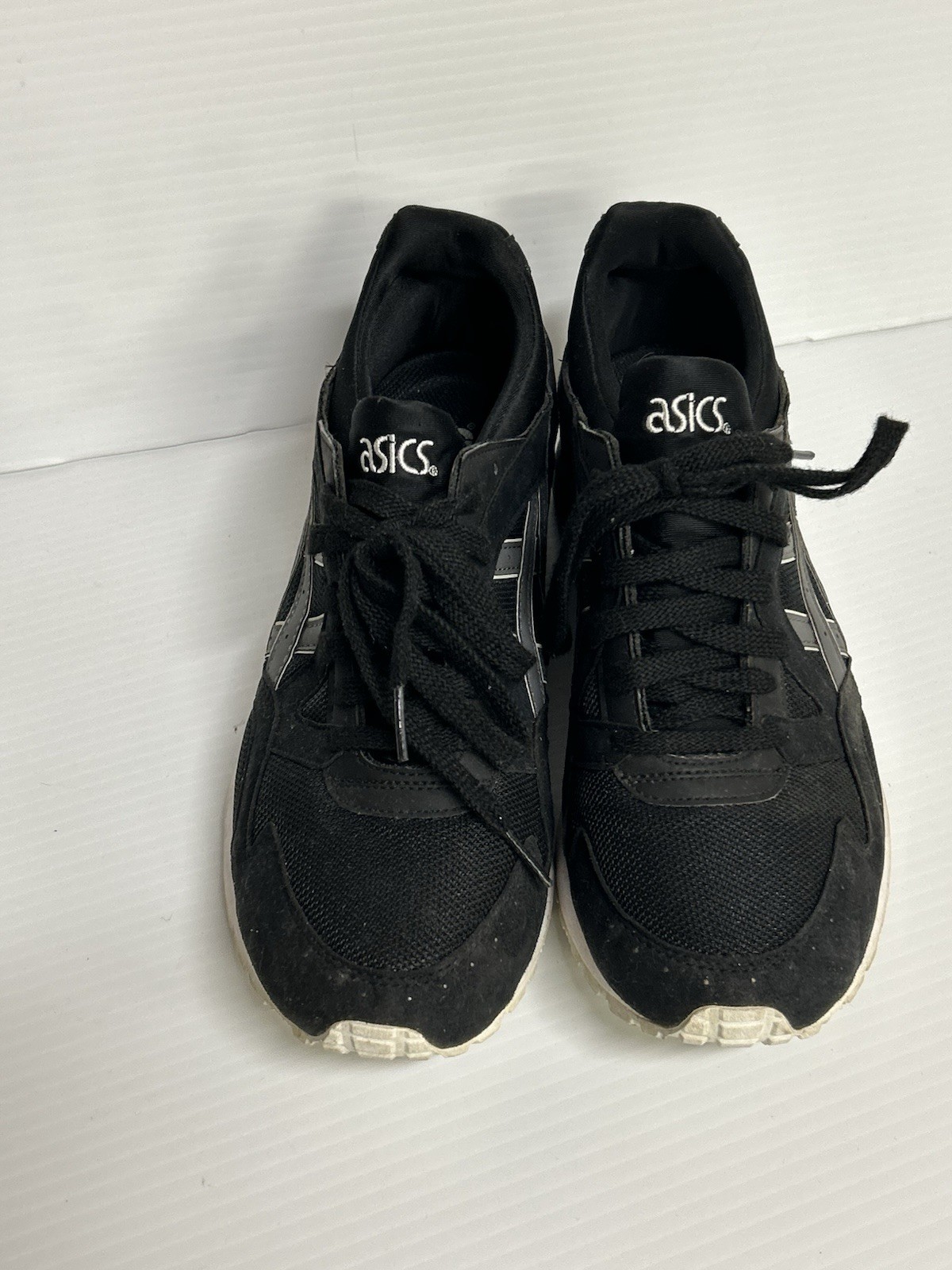 Asics Gel-Lyte V Mens Running Trainers Hn6A4 Sneaker Shoes Size 9.5 Black White thumbnail 2
