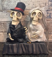 Singing Animated Lighted Bride  Groom Skeletons Sings "Until Death Do Us Part  