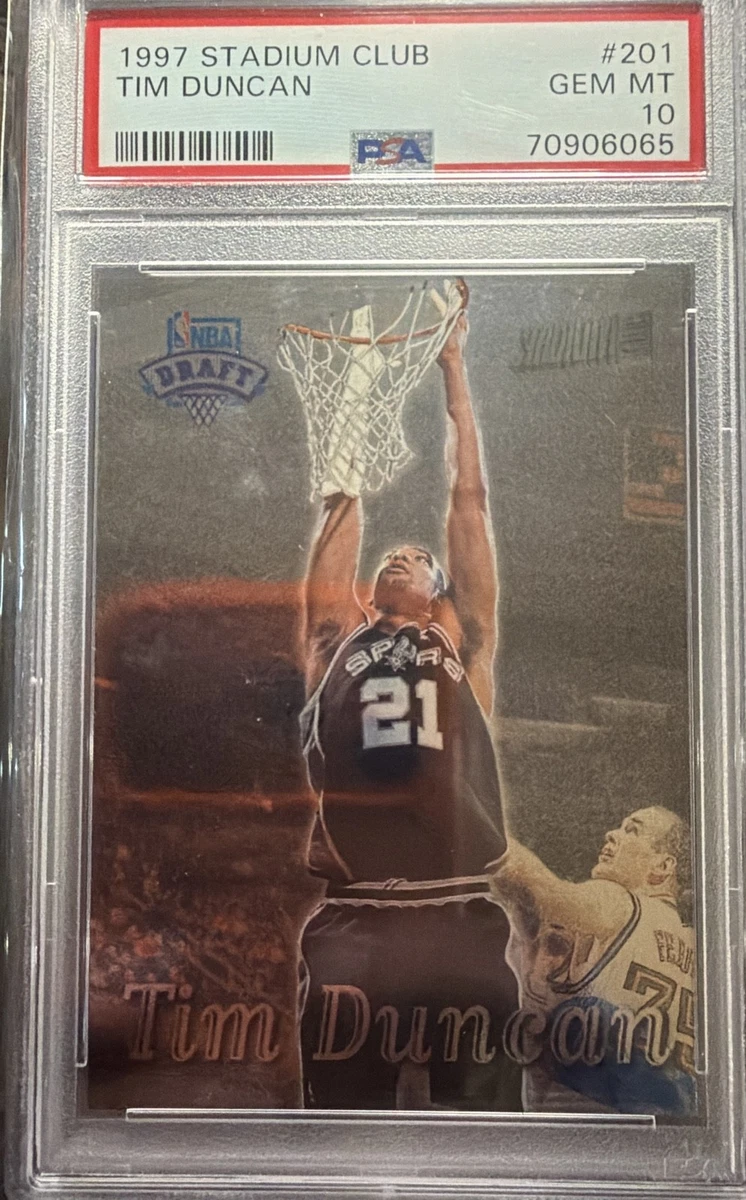 Tim Duncan Basketball Grade 10 Rookie Sports Trading Cards