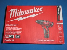 MILWAUKEE M12 3/8'' HAMMER DRILL/DRIVER KIT 2408-22, 2 BATTERYS 1 CHARGER & CASE