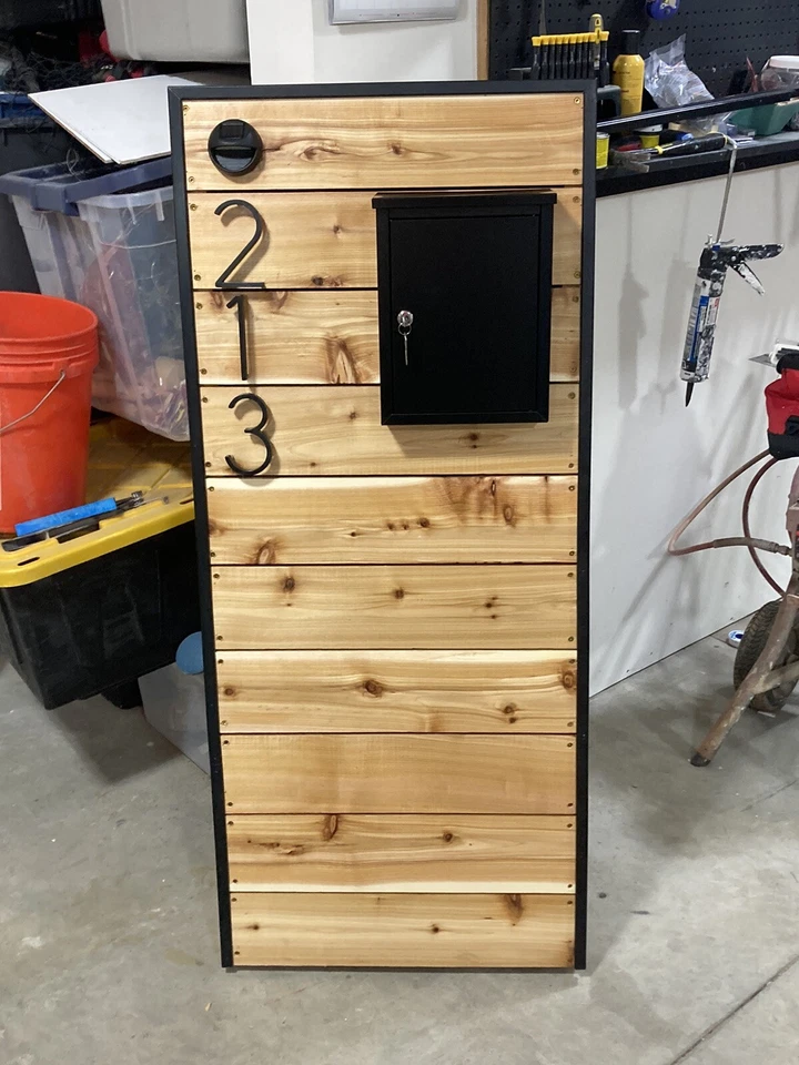Custom Cedar Mailbox - Image 2 of 2