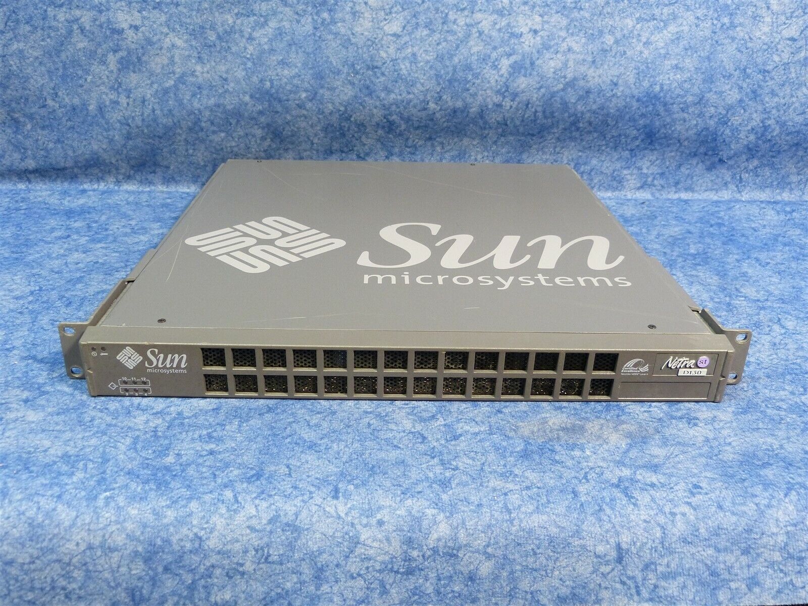 Sun Microsystems Netra ST D130 LFF CTO Rack Server