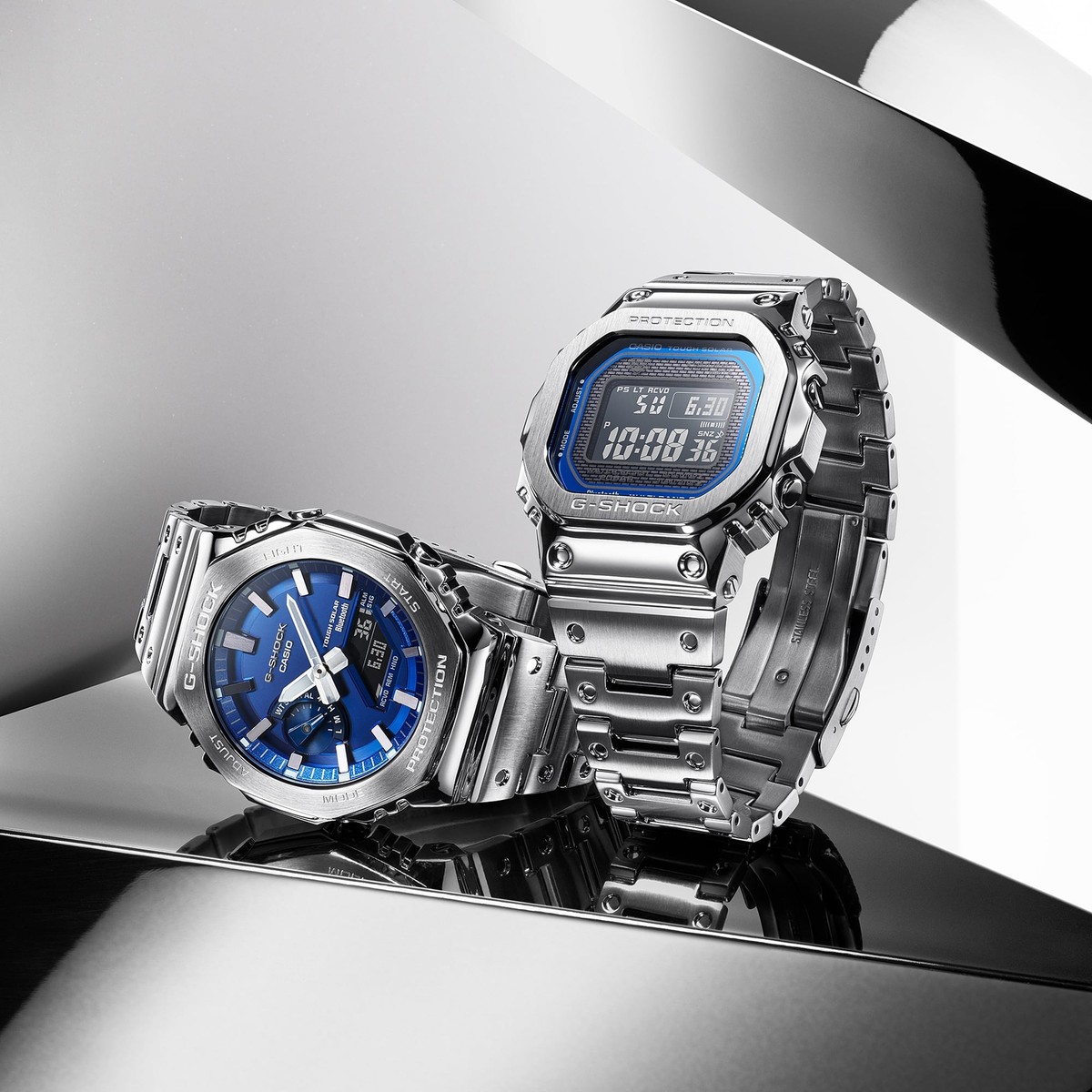 CASIO G-SHOCK GM-B2100AD-2AJF NAVY FACE Full Metal Bluetooth Radio