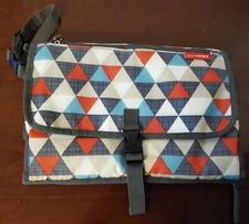 Skip Hop Proto Changing Station Clutch