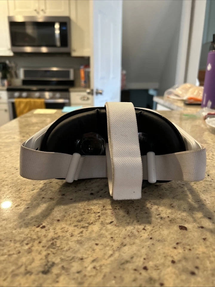 Oculus Quest 2 256GB White - Image 4 of 4
