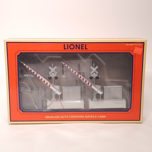 Lionel Mainline Auto Crossing Gates Train Intersection O Gauge Road Sign 6-14098