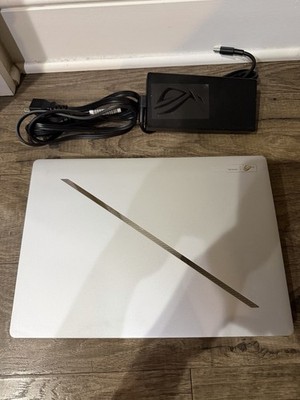 ASUS ROG Zephyrus G14 14'' 3K OLED 120Hz Ryzen AI 9 HX 370 32GB RTX 5070 Ti 1TB