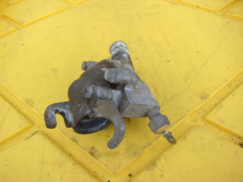 Kawasaki Vulcan 500 1994 EN 500 A OEM carcasa termostato Foto 4 de 4