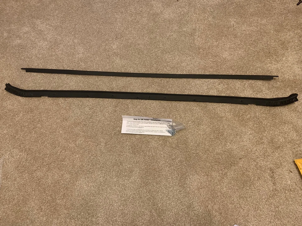 New For 80's Caprice Custom Cruiser Electra Wagon Tailgate Window Weatherstrip - Image 2 of 4