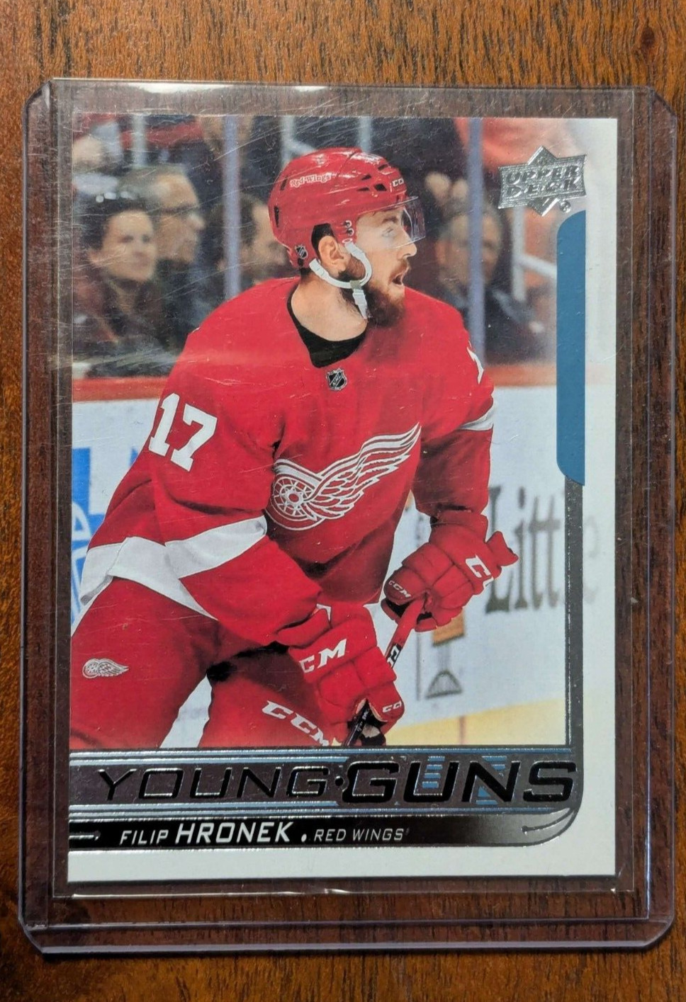 2018-19 Upper Deck - Young Guns #214 Filip Hronek (RC)
