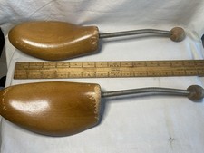 Vintage Wooden Shoe Tree Stretchers Men's Medium Spiral Steel Spring For Fit