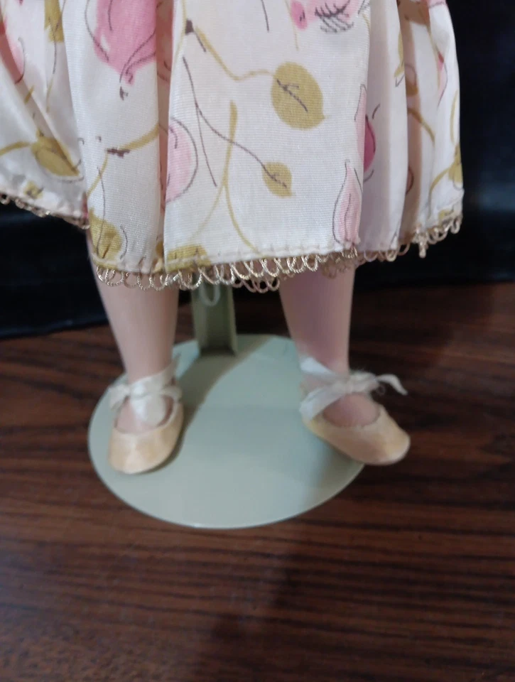 VTG Arranbee Nancy Lee 14" Doll, Original Strapless Outfit, Flowers In Hair 1948 - Image 4 of 4