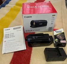 Canon VIXIA HF R600 Video Camcorder Camera Full HD 57x Zoom Black Perfect 