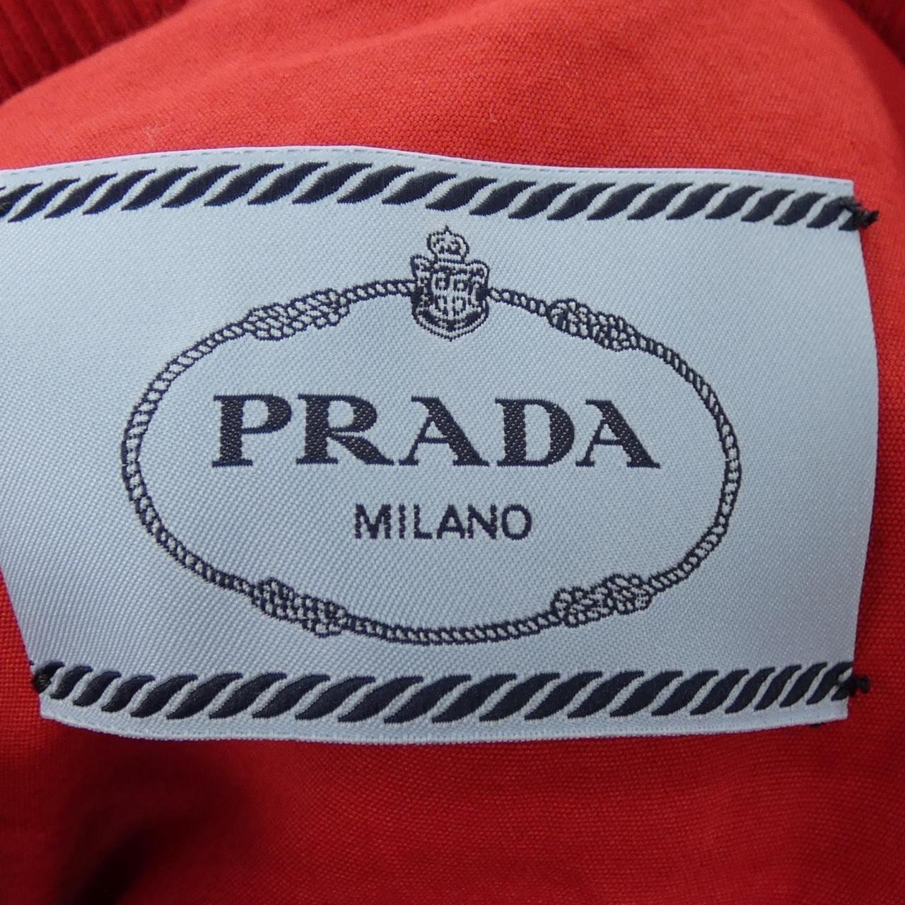 Authentic PRADA PRADA Triangle Logo FROM THE RUNW… - image 4