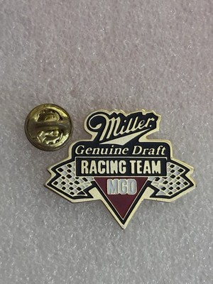 Pin s Miller Genuine Draft Racing Team MGD Damier Rallye Flagge Fahneau Course