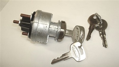 New Peterbilt 379 377 359 378 349 385 362 Ignition Switch With PETE Keys & Spare