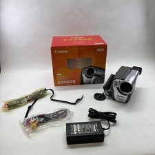 Canon ES8600 0.27MP Hi8 Analog camcorder