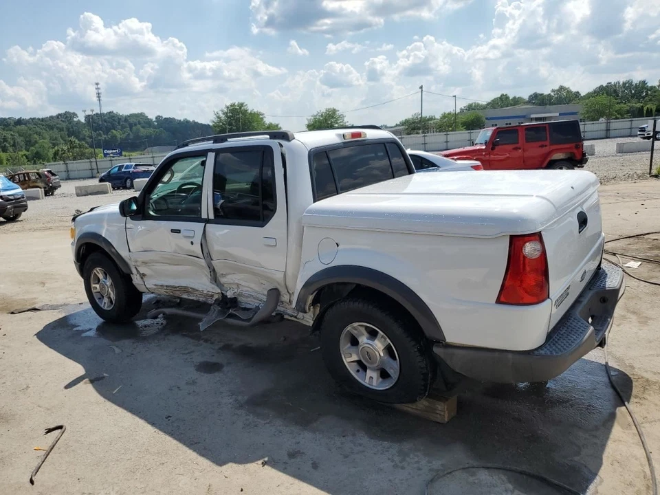 Trunk/Hatch/Tailgate Sport Trac Fits 01-05 EXPLORER 5130184 Foto 3 de 4