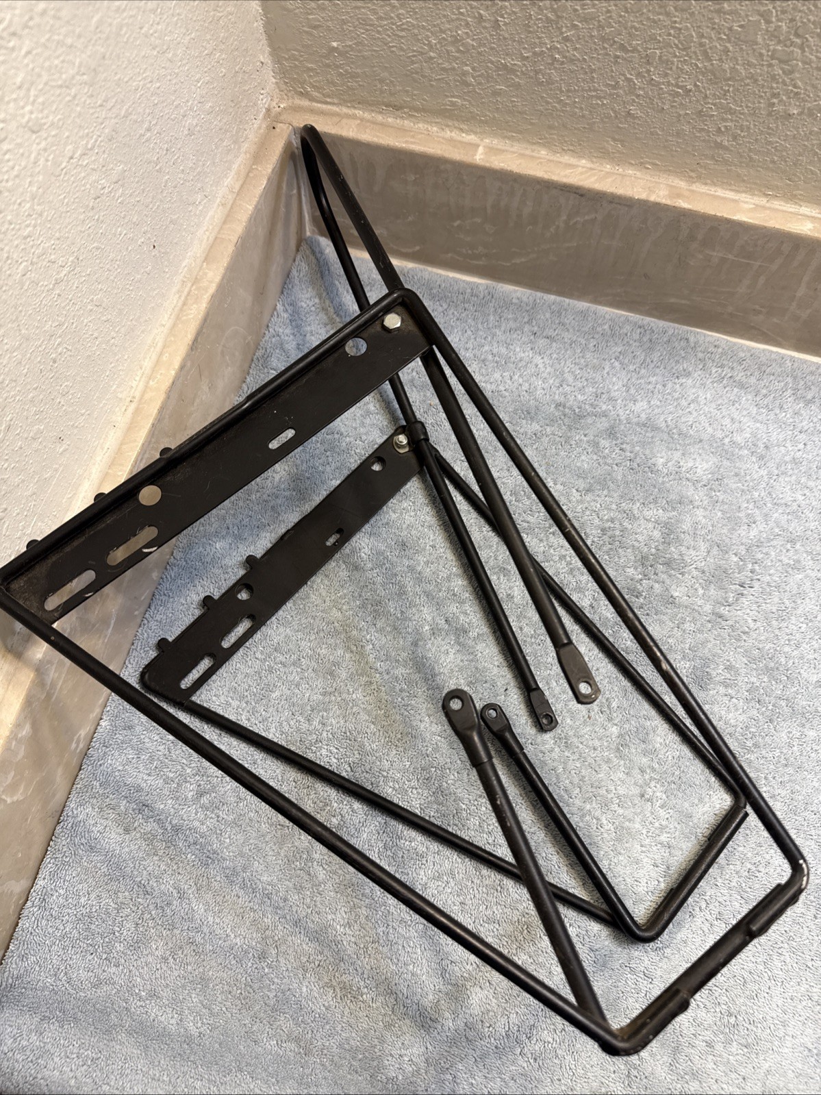 Blackburn Lowrider Front Pannier Rack - Black - missing fork