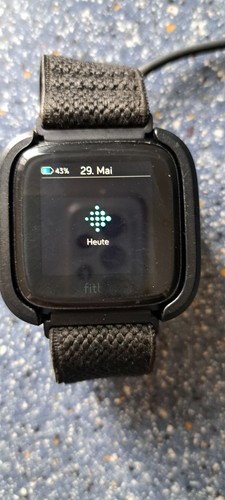 Fitbit Versa - Bild 7 von 12