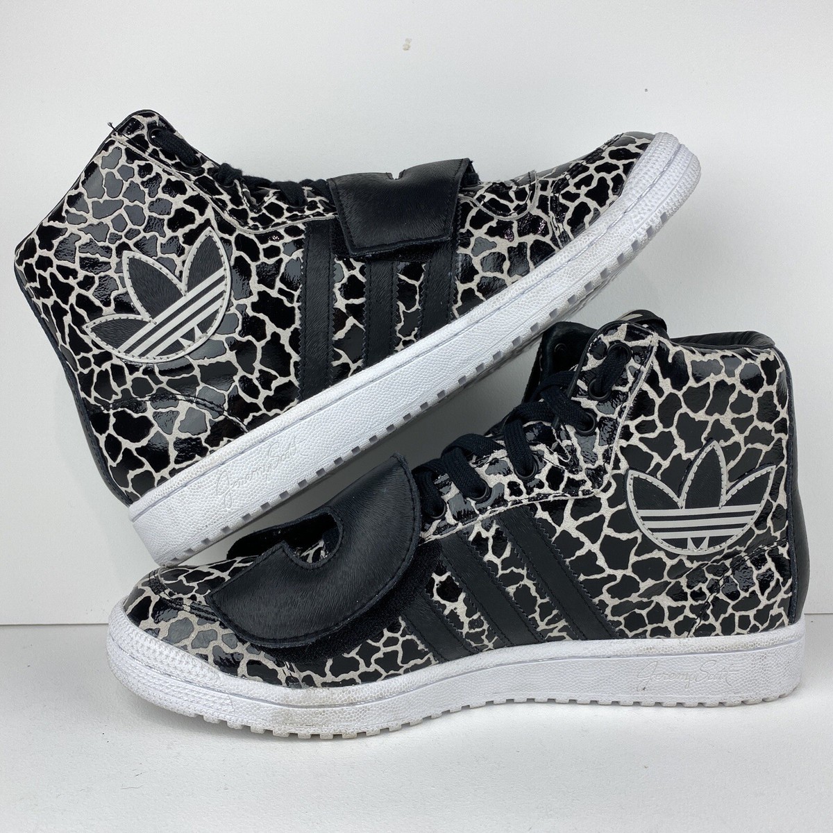 Adidas Originals JS Jeremy Scott Letters Giraffe Black Men B26035