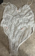 VINTAGE WHITE LACY LINGERIE /TEDDY  SIZE 38. SNAP CROTCH , SHEER KEY HOLE BACK