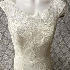 Morilee Ivory Lace Fit & Flare Wedding Dress Buttons Back Size 10 Lot#7