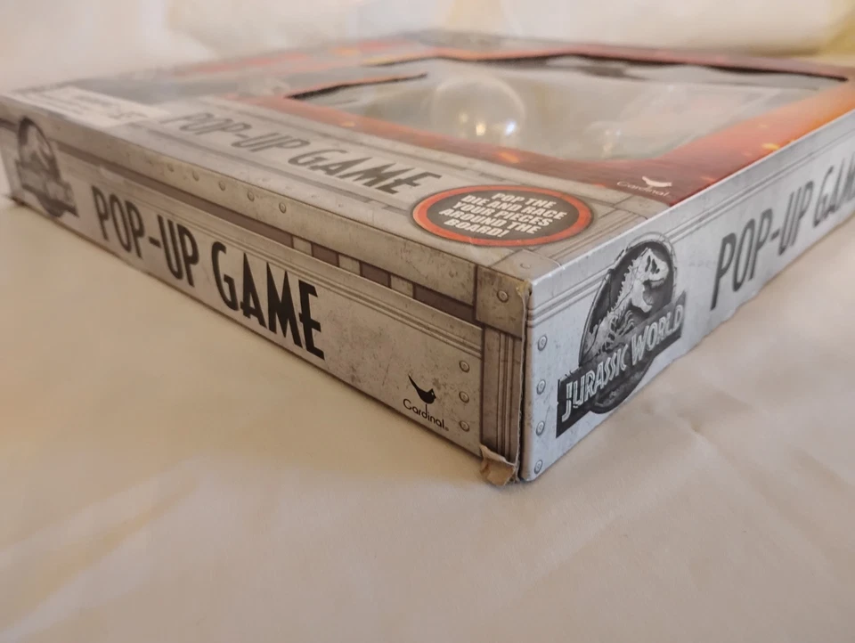 Jurassic World 弹出式游戏 - 全新带盒 - 从未玩过! — 第 4/4 张图片