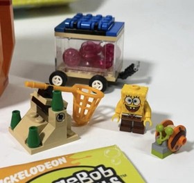 Lego SpongeBob SquarePants Adventures in Bikini Bottom 3827 Set 100% Complete