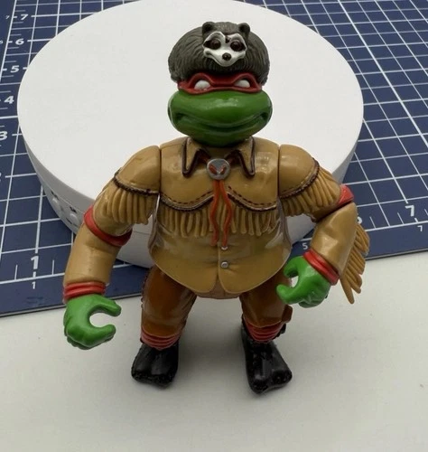 1992 Raphael Wearing Racoon Hat Ninja Turtles TMNT Vintage 5” Action Figure