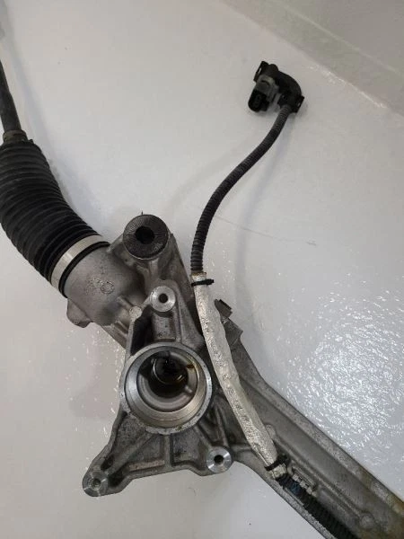 2014-2017 CHEVROLET EQUINOX Steering Gear Power Rack And Pinion Foto 2 de 4