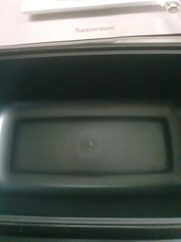 TUPPERWARE - Terrine 1,8 L - Ultra Pro Noire NEUVE +livre - Photo 2/3