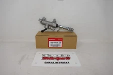 OEM Honda Master Cylinder Sub-Assy, RR 43510-MCA-305 GL18007A GL18003A 2001-2017