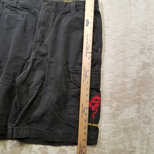 VTG Jnco Jeans Black Cargo Shorts Men's Sz 38 Dragon Embroidery Cotton Grunge - Picture 8 of 13