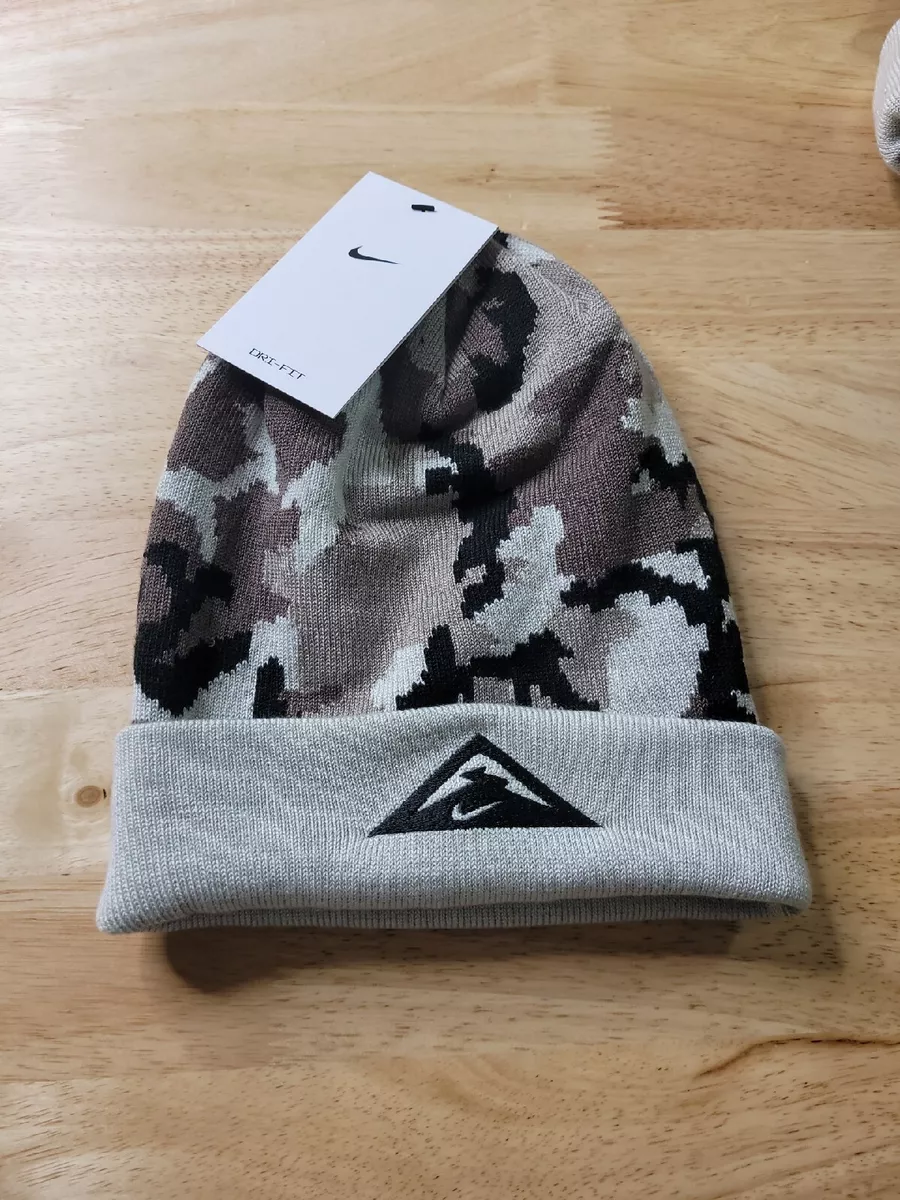 Nike hot sale camo beanie